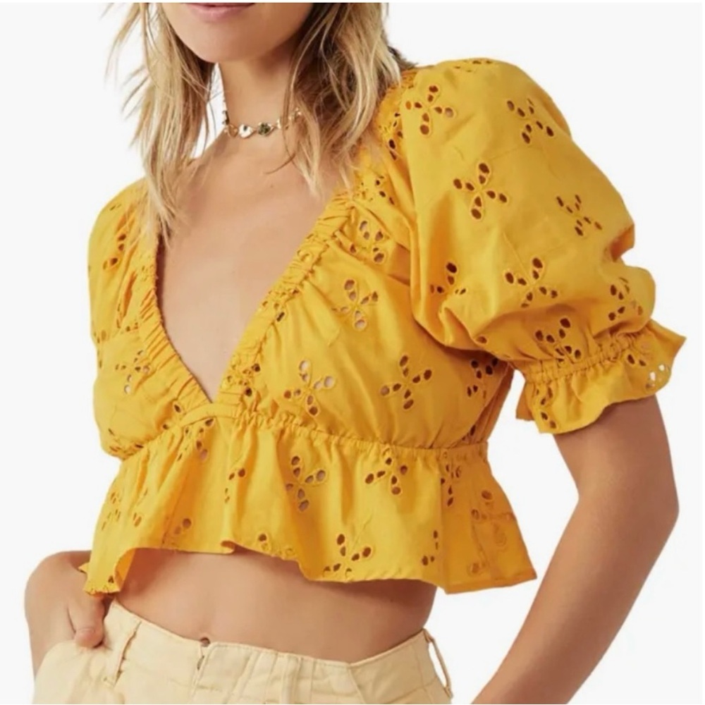 SALE ✨Free People Gardenia Eyelet Babydoll Crop Top - Golden Girl